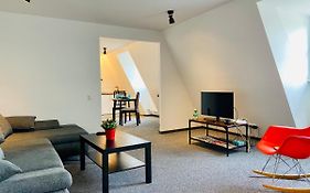 Ramer Tower Apartment In Old Town